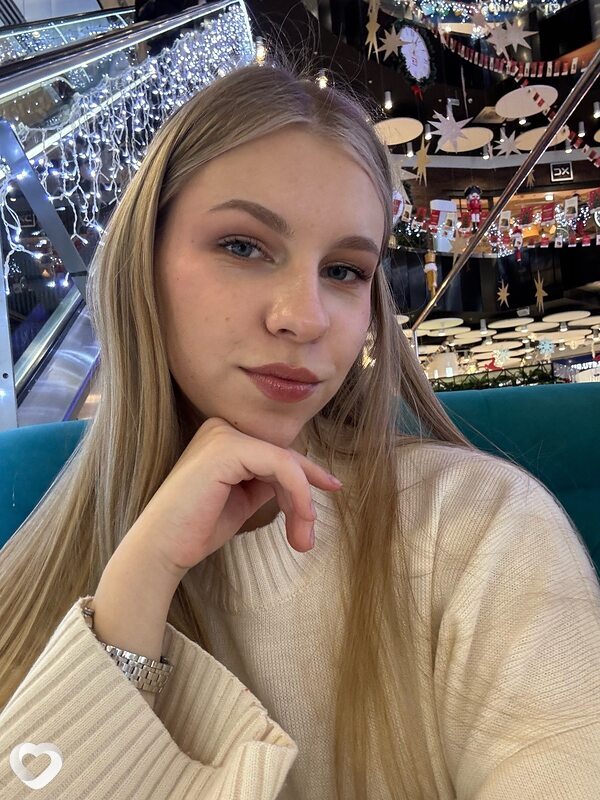 Алина, 18, Москве — анкета №3317079
