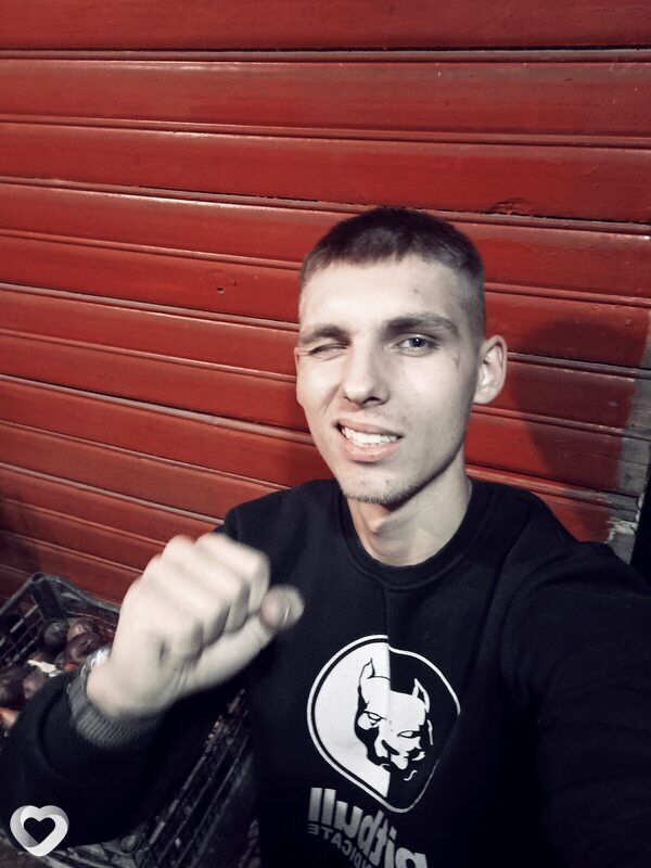 Василий, 22, Слуцке — анкета №3317562