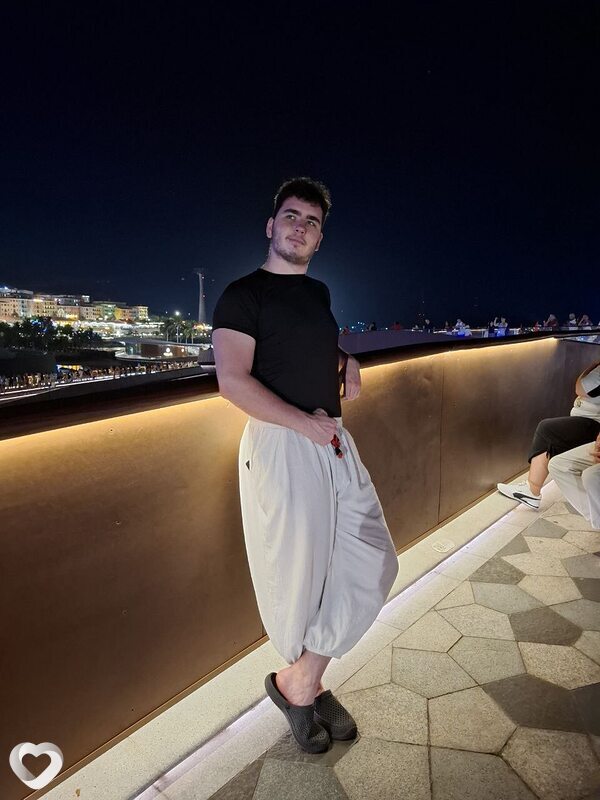 Дмитрий, 21, Москве — анкета №3317659