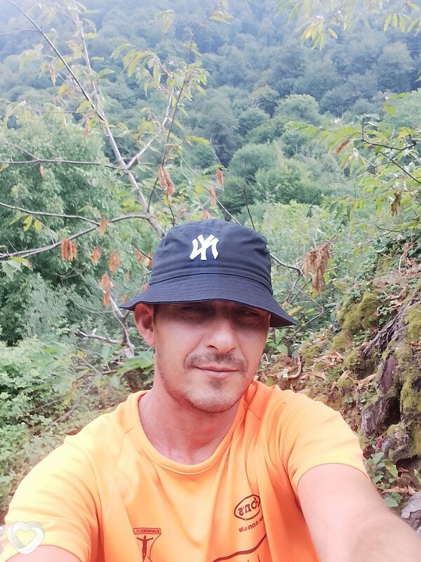 Алик, 37, Симферополе — анкета №3318015