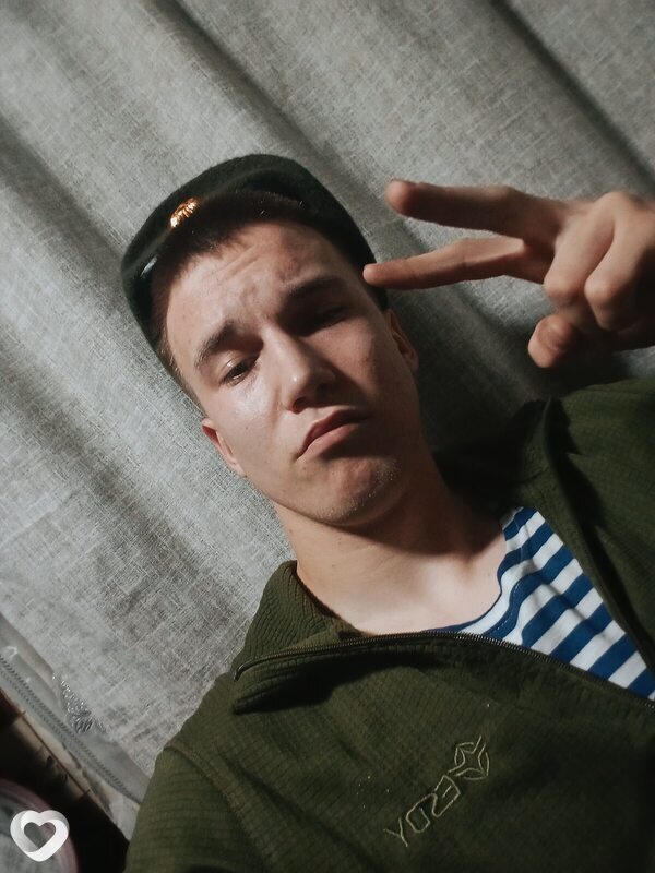 Александр, 22, Новокузнецке — анкета №3318388