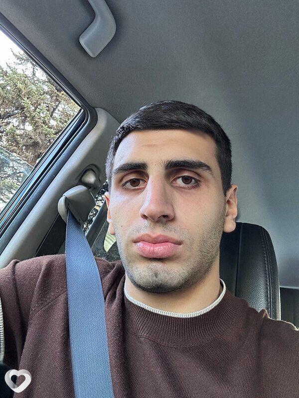 Артем, 22, Волгограде — анкета №3318453