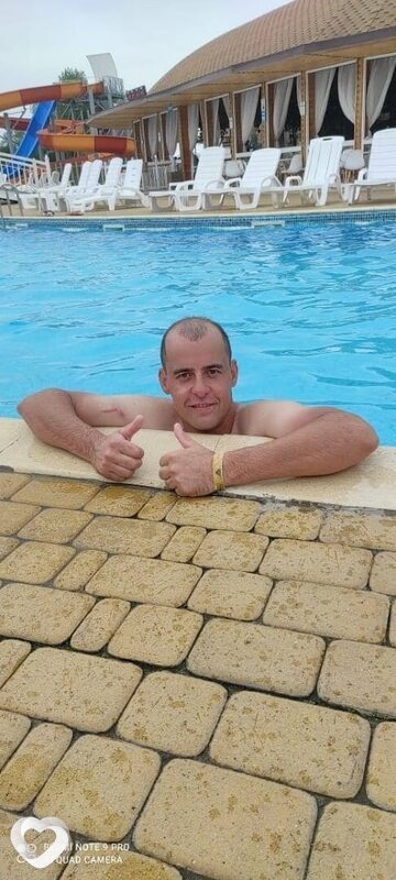 Владимир, 40, Ростове-на-Дону — анкета №3318474