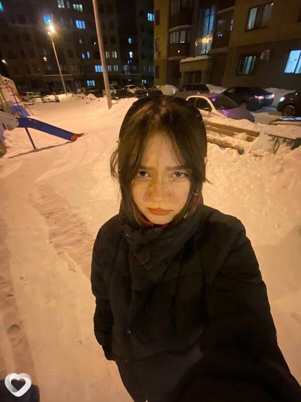 Адель, 20, Москве — анкета №3318477