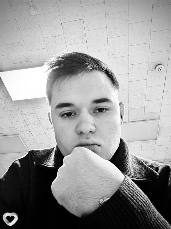 Егор, 21, Москве — анкета №3319040