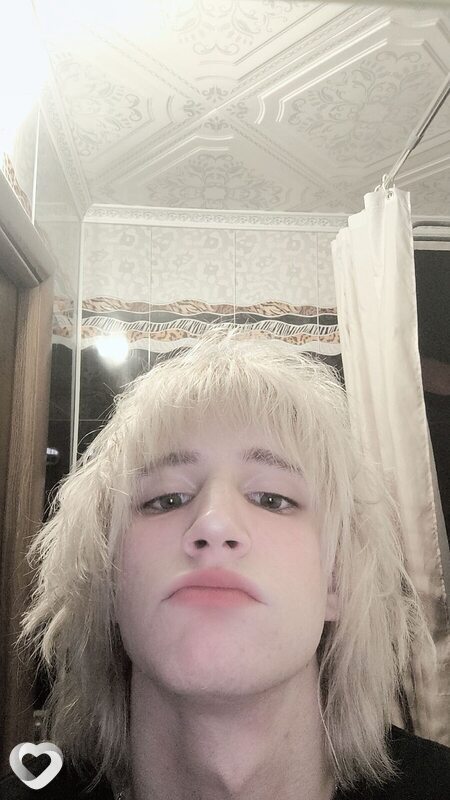 Женя, 18, Екатеринбурге — анкета №3319276