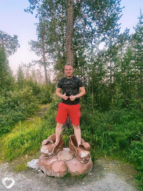 Alex, Гусев