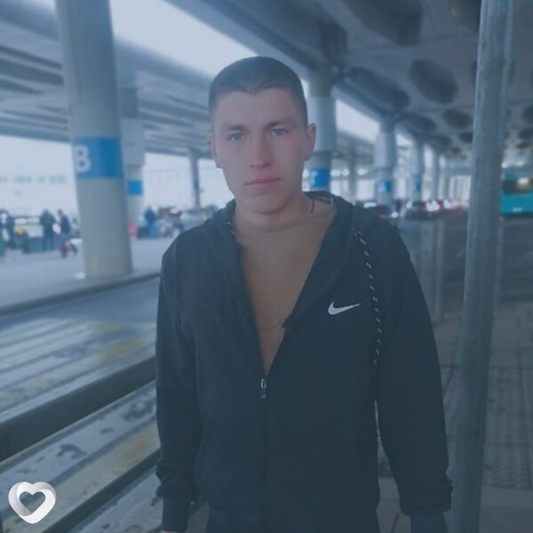 Евгений, 21, Саянске — анкета №3320223