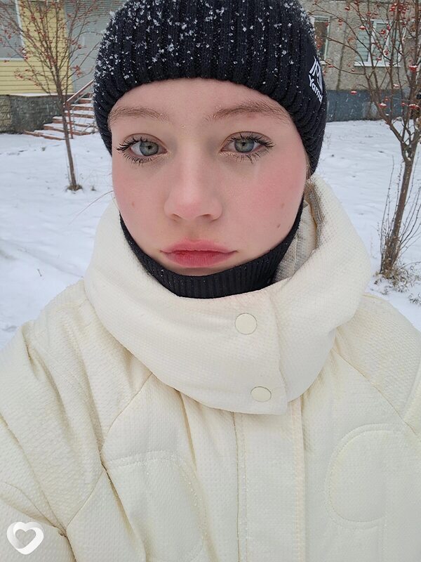 Полина, 21, Барнауле — анкета №3320695