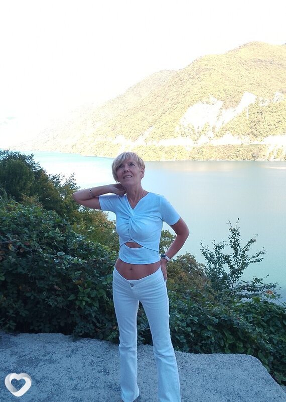 Елена, 61, Санкт-Петербурге — анкета №3321478