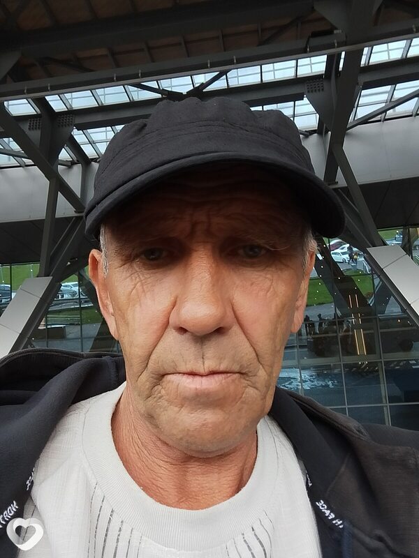 Олег, 63, Москве — анкета №3322125