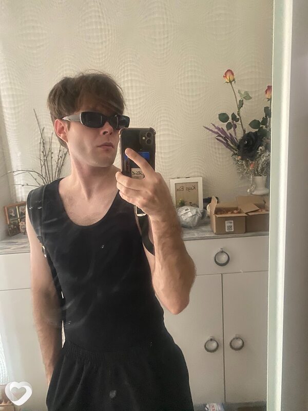 Артем, 26, Ханты-Мансийске — анкета №3322178