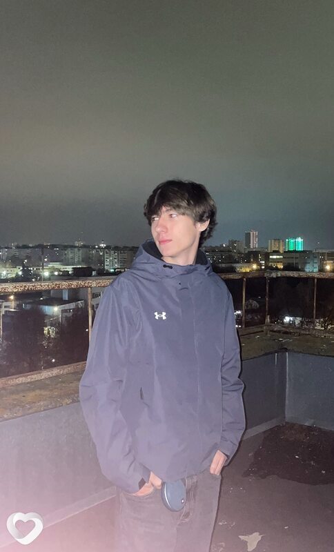 Александр, 19, Москве — анкета №3322912