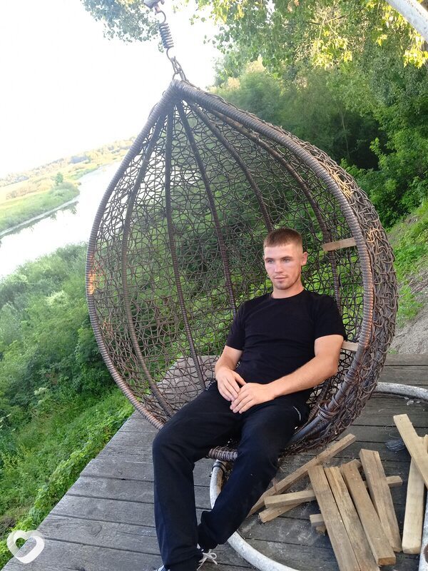 Эдуард, 25, Жлобине — анкета №3322801