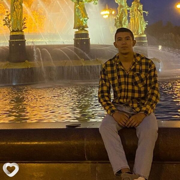 Баха, 21, Москве — анкета №3323114