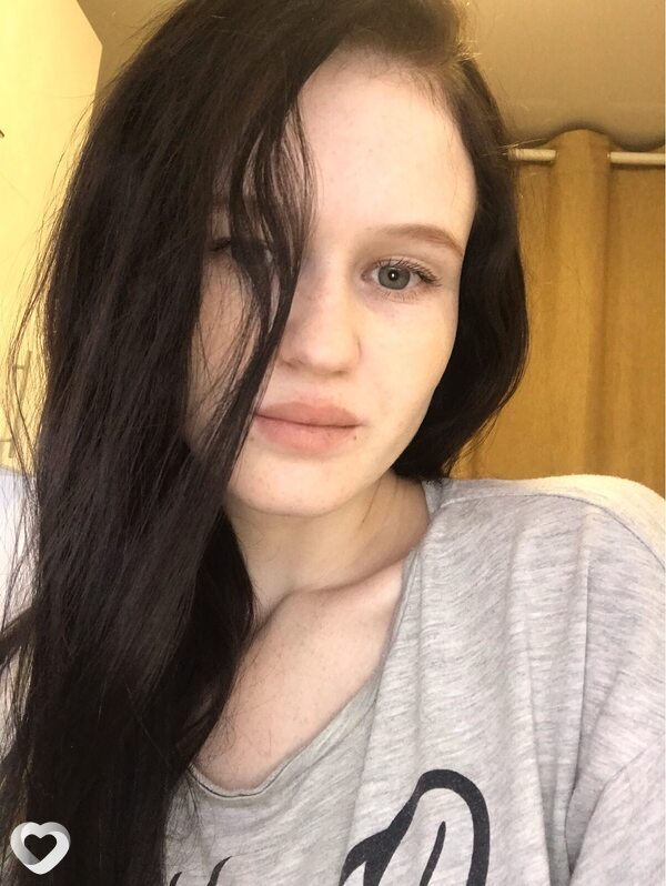 Виктория, 21, Барнауле — анкета №3323063