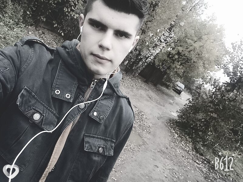 Максим, 26, Твери — анкета №3323222