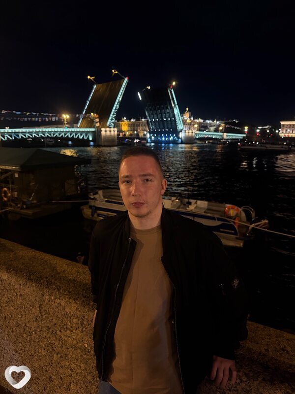 Григорий, 21, Москве — анкета №3323360