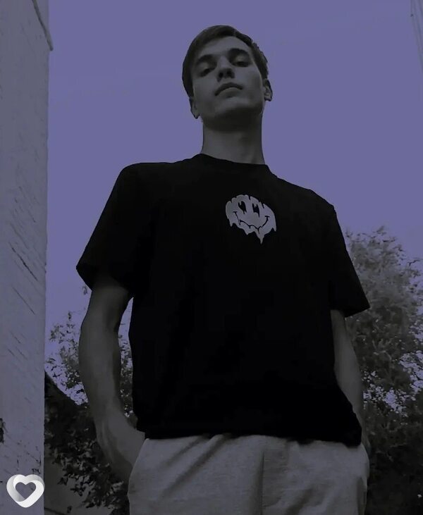 Павел, 23, Астрахани — анкета №3324393