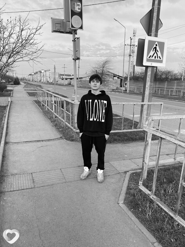 Hdhdbegevvs, Ейск