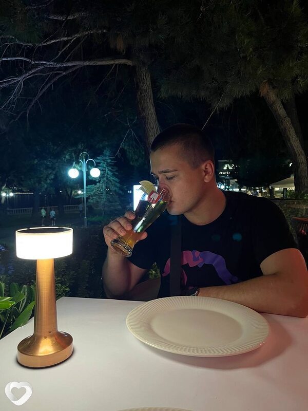 Aleksey, 23, Мурманске — анкета №3324681