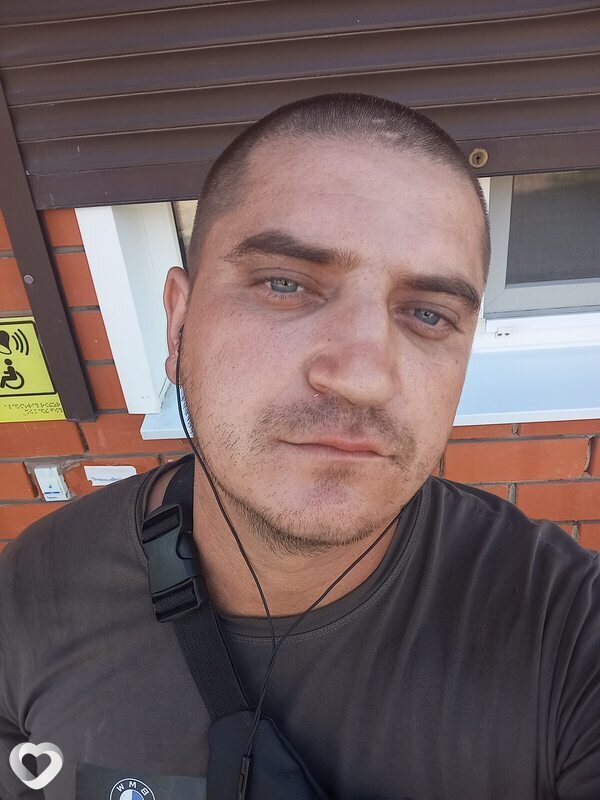 Богдан, 27, Мелитополе — анкета №3325065