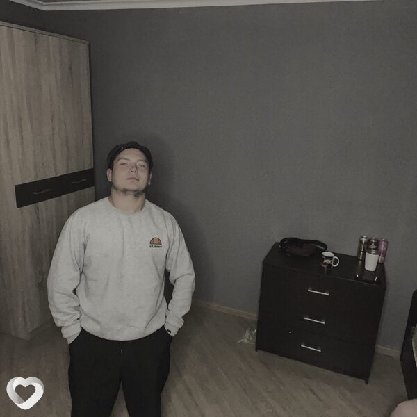 Илья, 21, Коломне — анкета №3325381