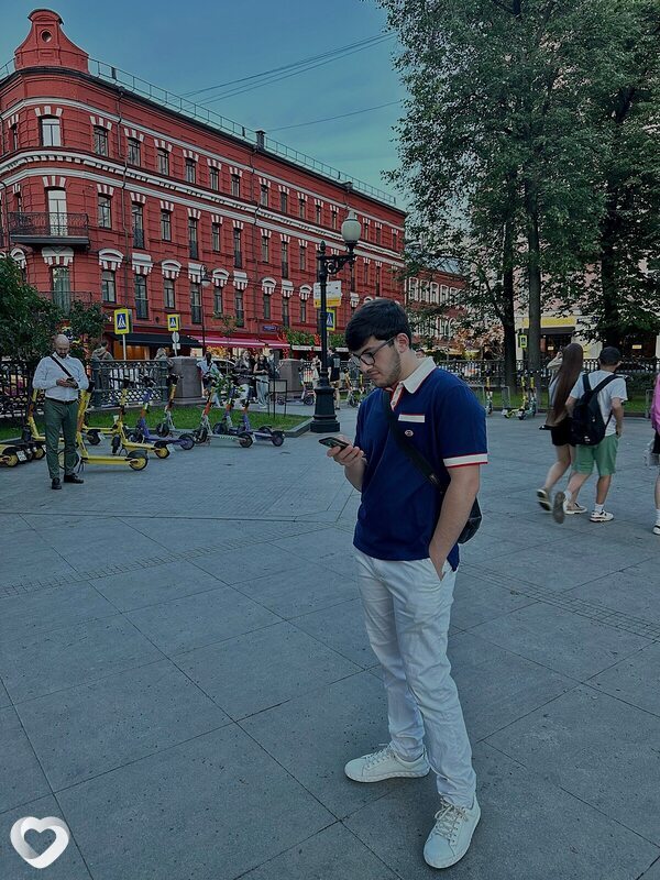 Артур, 22, Смоленске — анкета №3325396