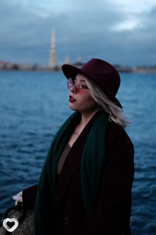 Алёна, 21, Санкт-Петербурге — анкета №3325912