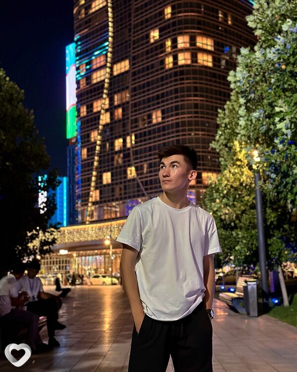 Адик, 22, Астане — анкета №3326068
