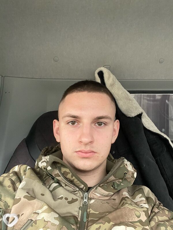 Владимир, 21, Санкт-Петербурге — анкета №3326543