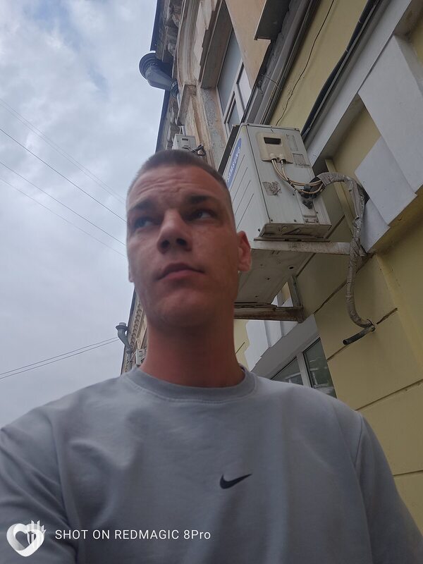 Лёша, 24, Астрахани — анкета №3326693