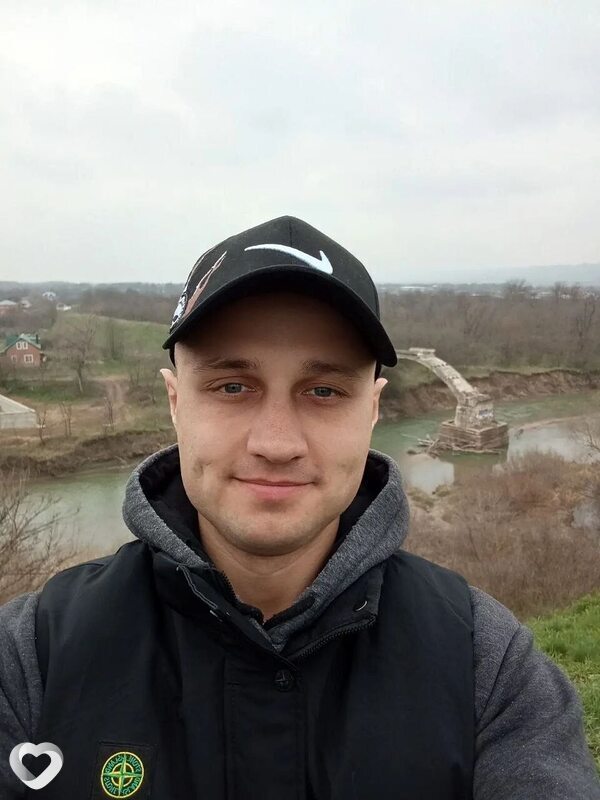 Максим, 29, Армавире — анкета №3326813