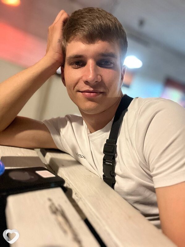Илья, 25, Набережных Челнах — анкета №3327225