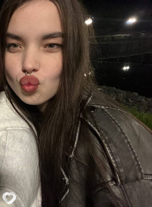 Светлана, 20, Томске — анкета №3327234
