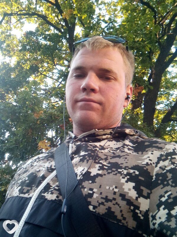 Кирилл, 22, Брянске — анкета №3327652