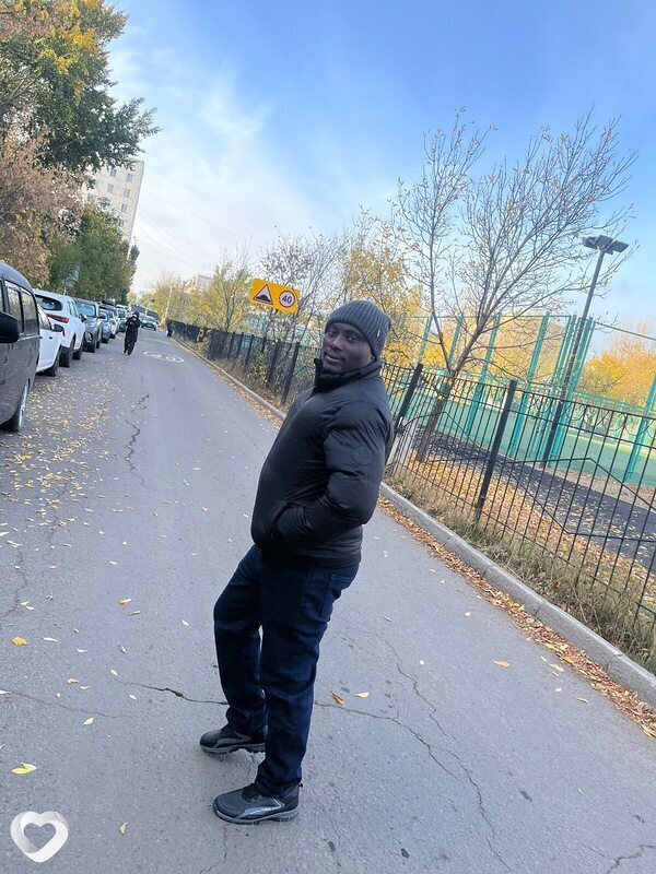 Emmanuel, 37, Астане — анкета №3328331