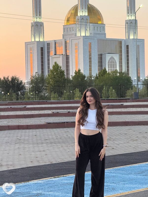 Алена, 20, Оренбурге — анкета №3328404