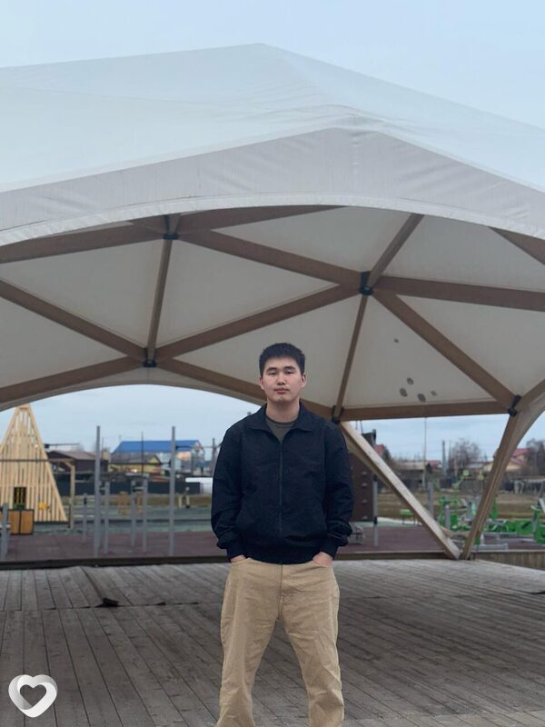 Эрэл, 23, Якутске — анкета №3328736