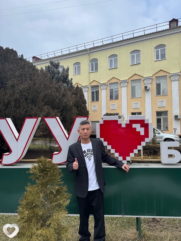 Хэ Чжичуан, 39, Бишкек — анкета №3330424