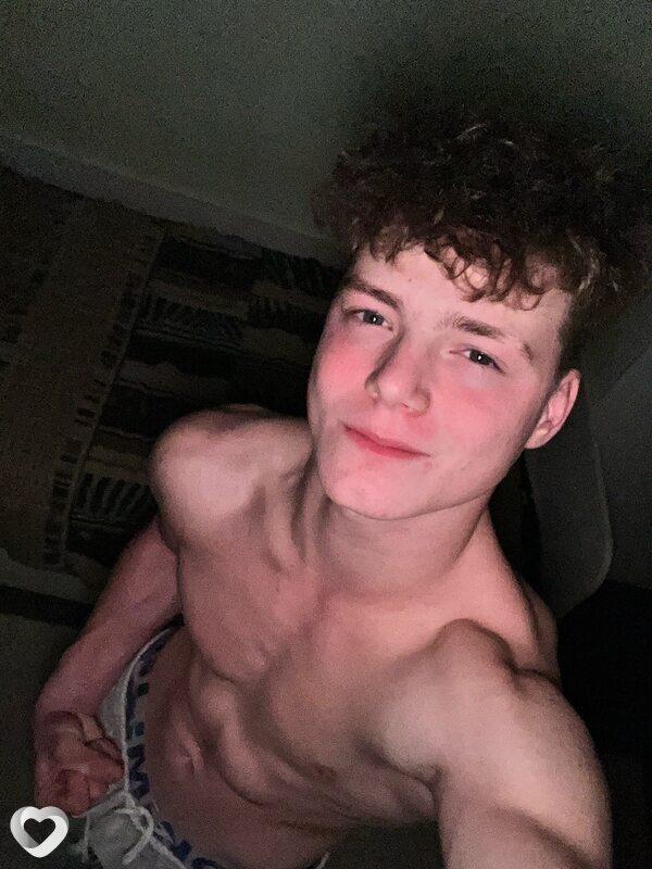 Daniil, 18, Пинске — анкета №3329722