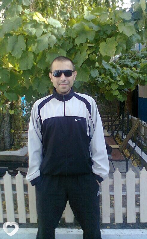 Олег, 42, Днепр — анкета №3330043