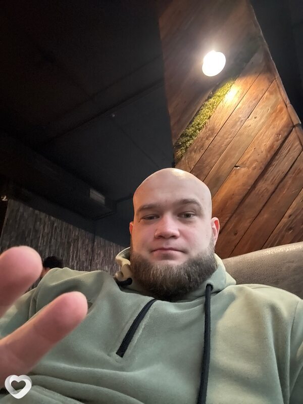 Михаил, 26, Екатеринбурге — анкета №3329908