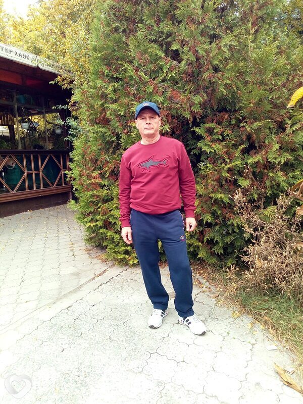 Олег, 52, Симферополе — анкета №3330719