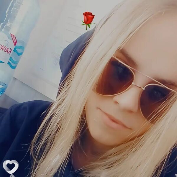 Маша, 22, Омске — анкета №3331359