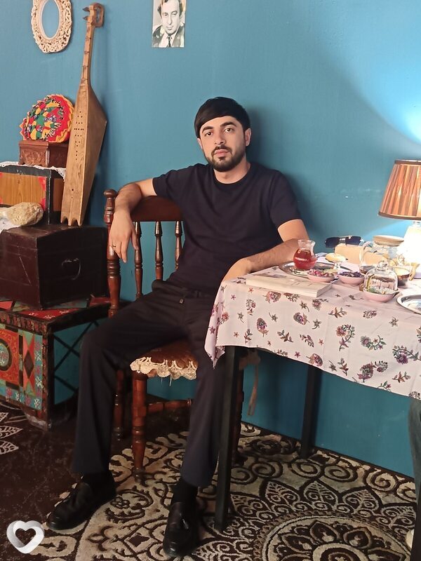 Ульви Хусейнли, 27, Улан-Удэ — анкета №3331366