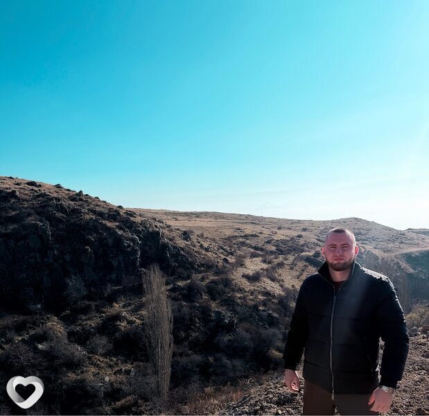 Макар, 25, Екатеринбурге — анкета №3331728