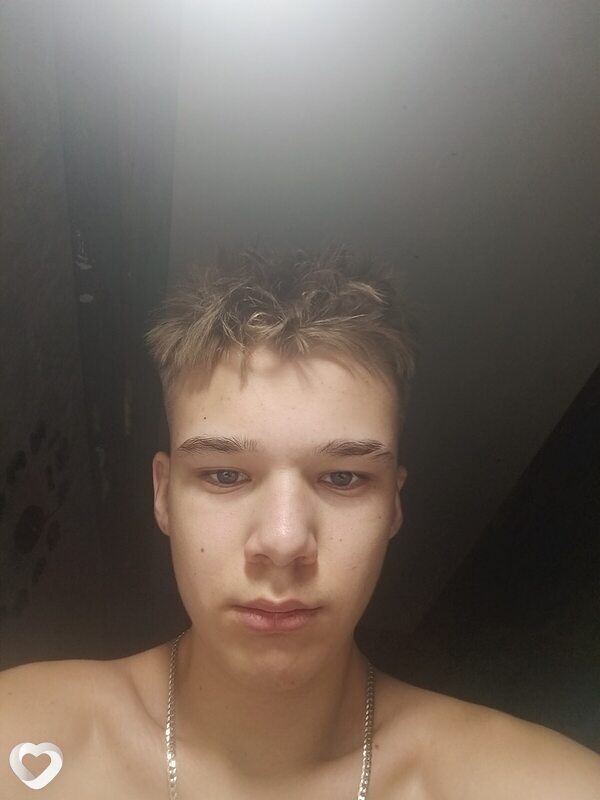 Дима, 20, Бобруйске — анкета №3332067