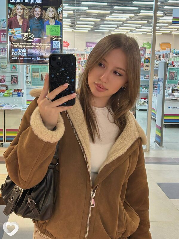 Юля, 24, Екатеринбурге — анкета №3332022