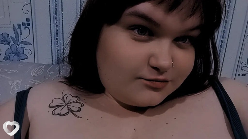 Марина, 21, Саратове — анкета №3332139